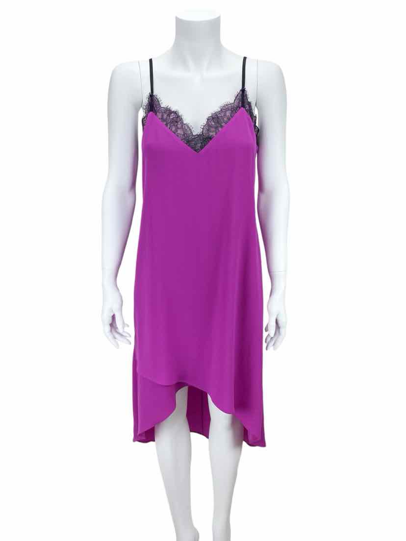 Pre-Loved BCBG MAXAZRIA Women's Lace-Trim Crepe Midi Dress Magenta Size XS  – Elle & Beck