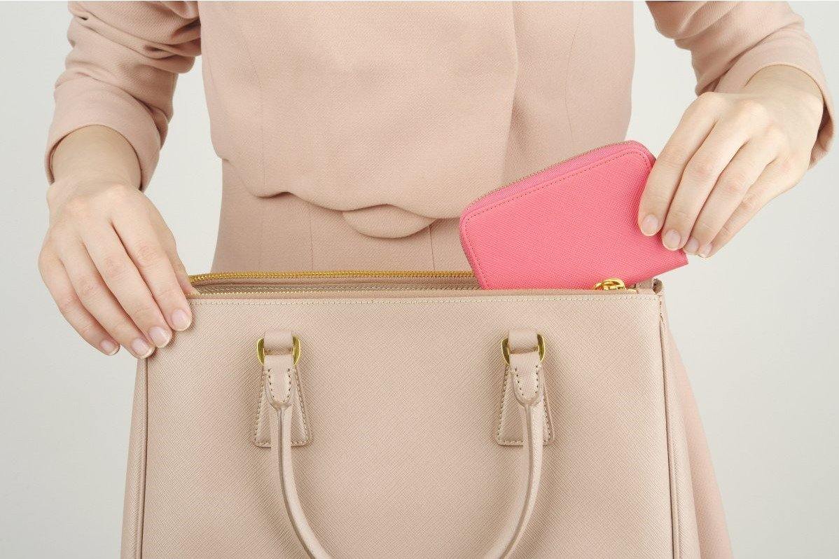 Women's Handbags - Elle & Beck