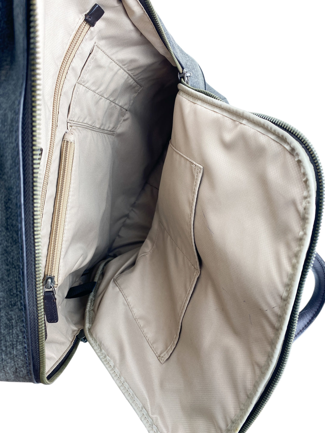 olivia convertible backpack tumi Pre-Loved Tumi Women's Sinclair Olivia Convertible Backpack Earl Grey –  Elle & Beck