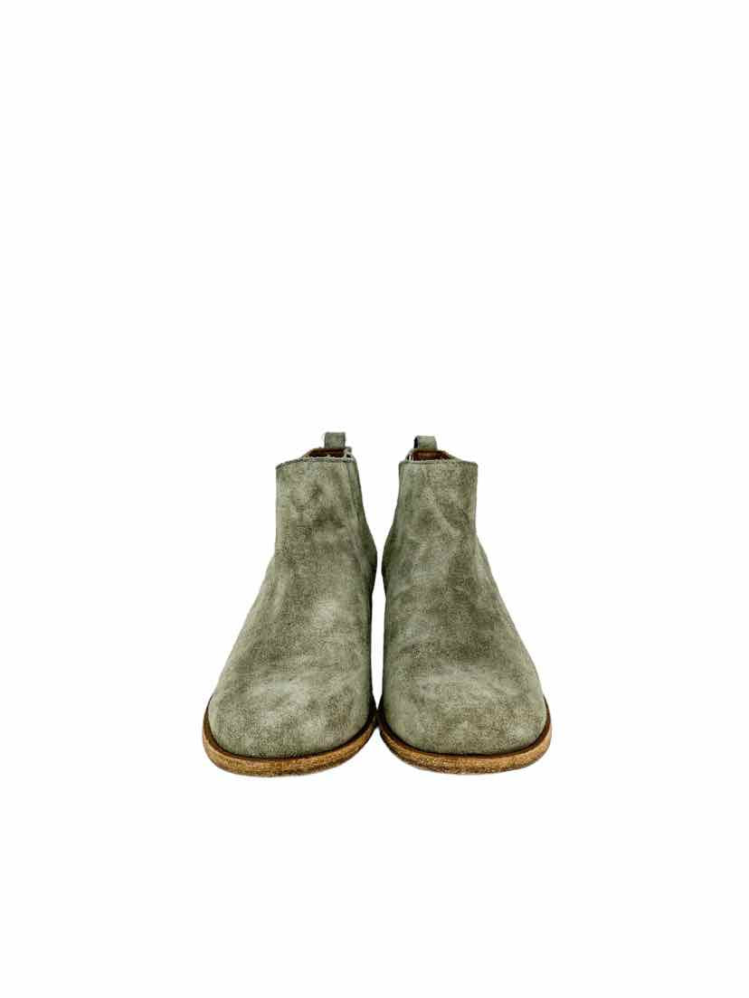 Pre Loved Kork Ease Women s Velma Suede Ankle Boots Taupe Size 8.5 Elle Beck