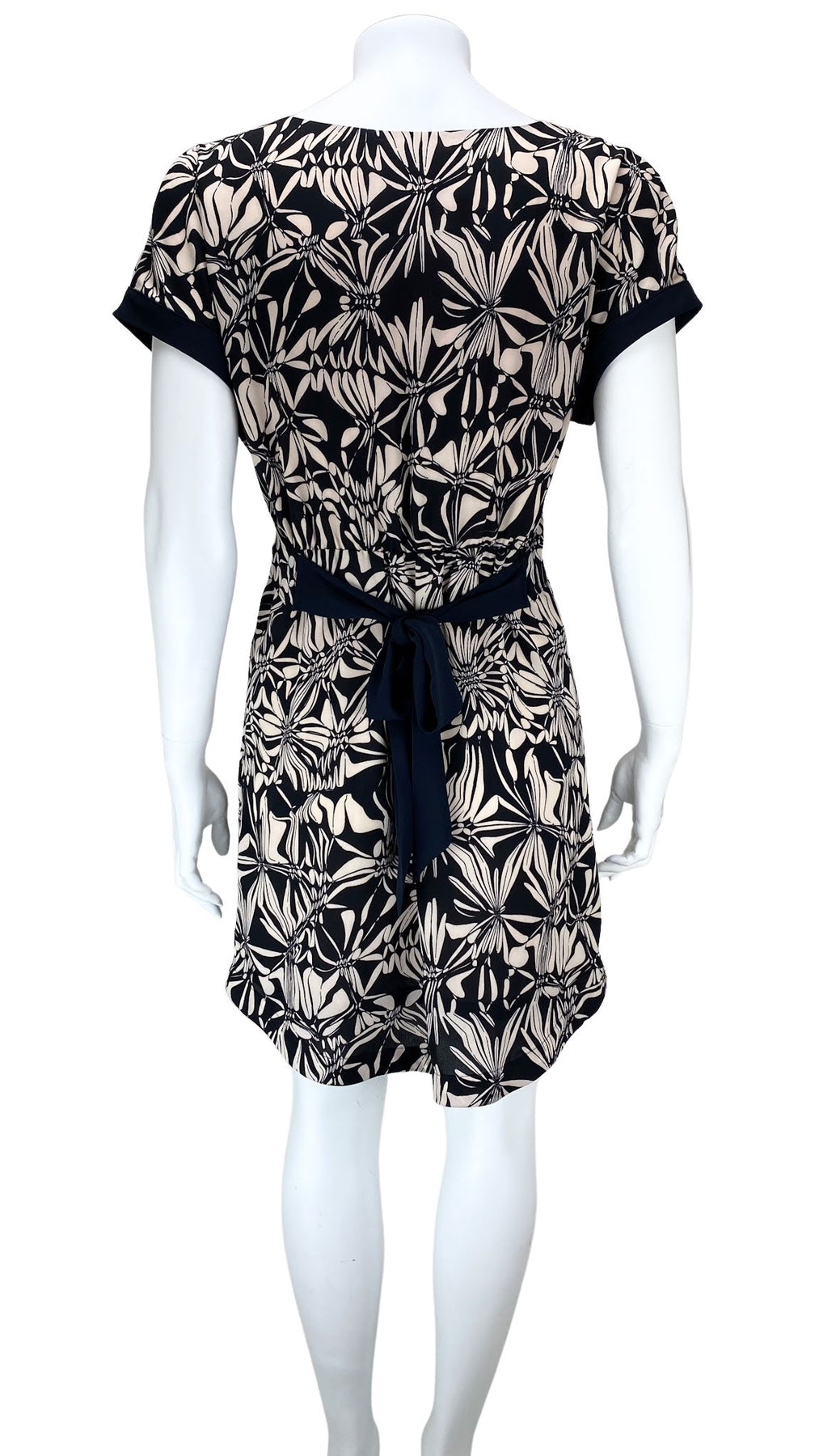 Pre-Loved Anthropologie 9-H15 StCL, Women's Floral Tie-Waist Dress, Black/Light Taupe, Size XS Elle & Beck Pre-Loved Anthropologie 9-H15 StCL, Women's Floral Tie-Waist Dress, Black/Light Taupe, Size XS Elle & Beck