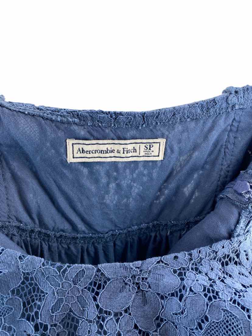 Pre-Loved Abercrombie & Fitch Women's Lace/Gauze Dress Blue Size S  Elle &  Beck
